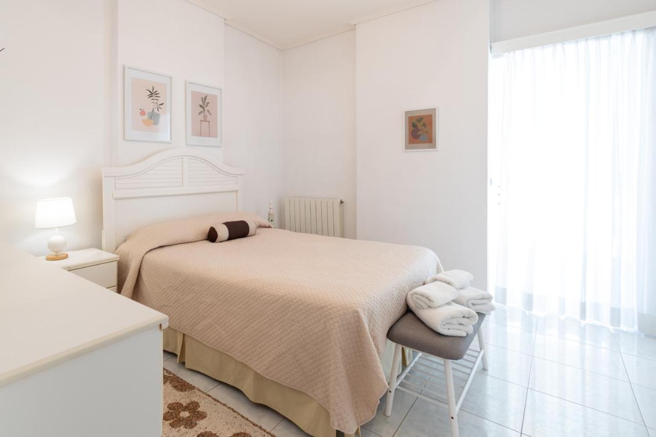 Seaside Penthouse in Kalamata Bagian luar foto