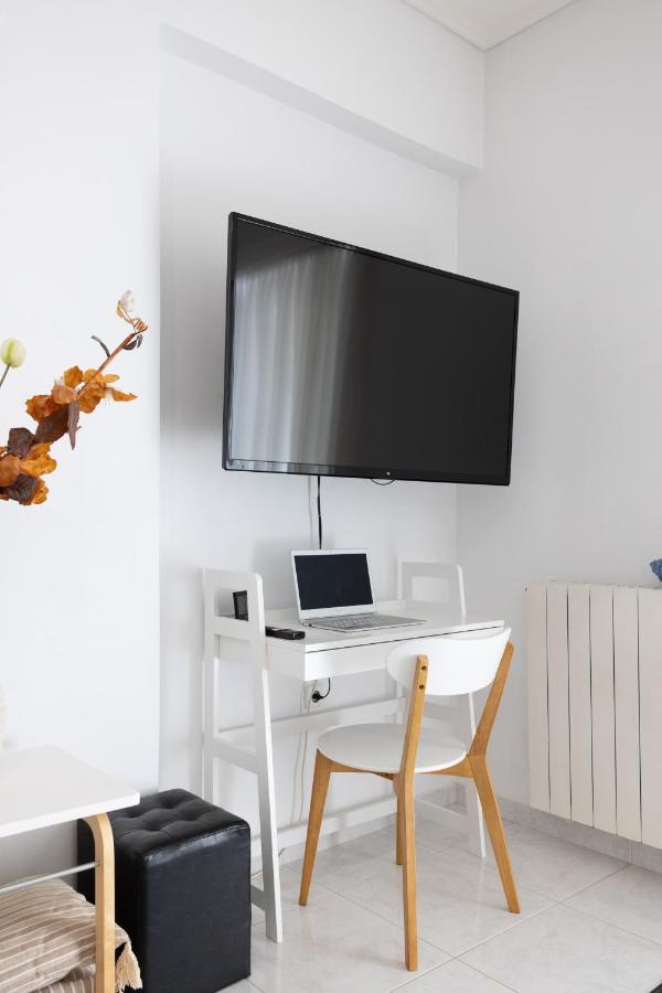 Seaside Penthouse in Kalamata Bagian luar foto