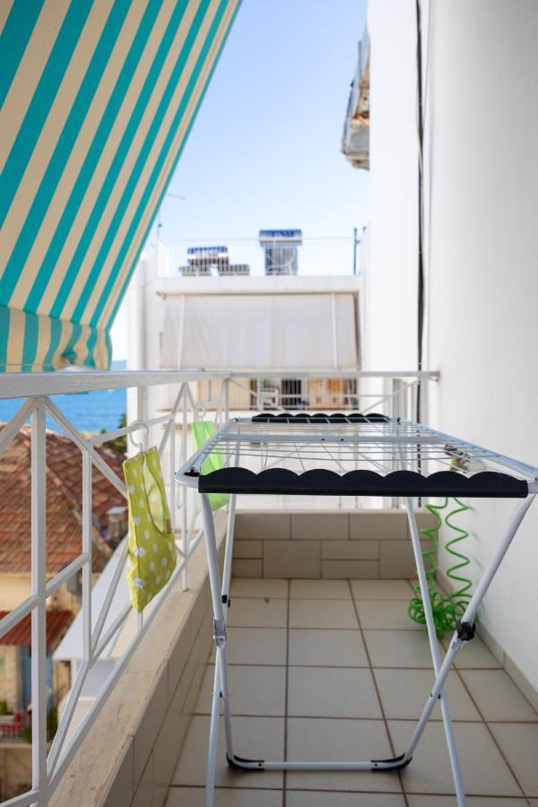 Seaside Penthouse in Kalamata Bagian luar foto