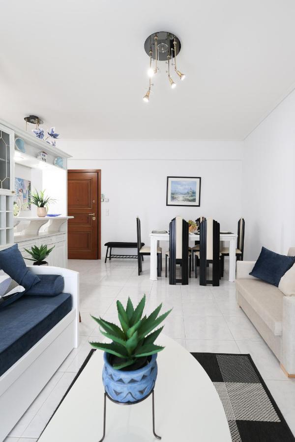 Seaside Penthouse in Kalamata Bagian luar foto